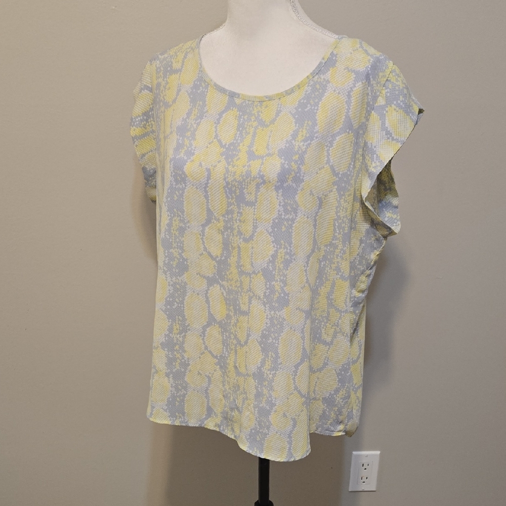Rachel Zoe Yellow and Gray Patterned Blouse
